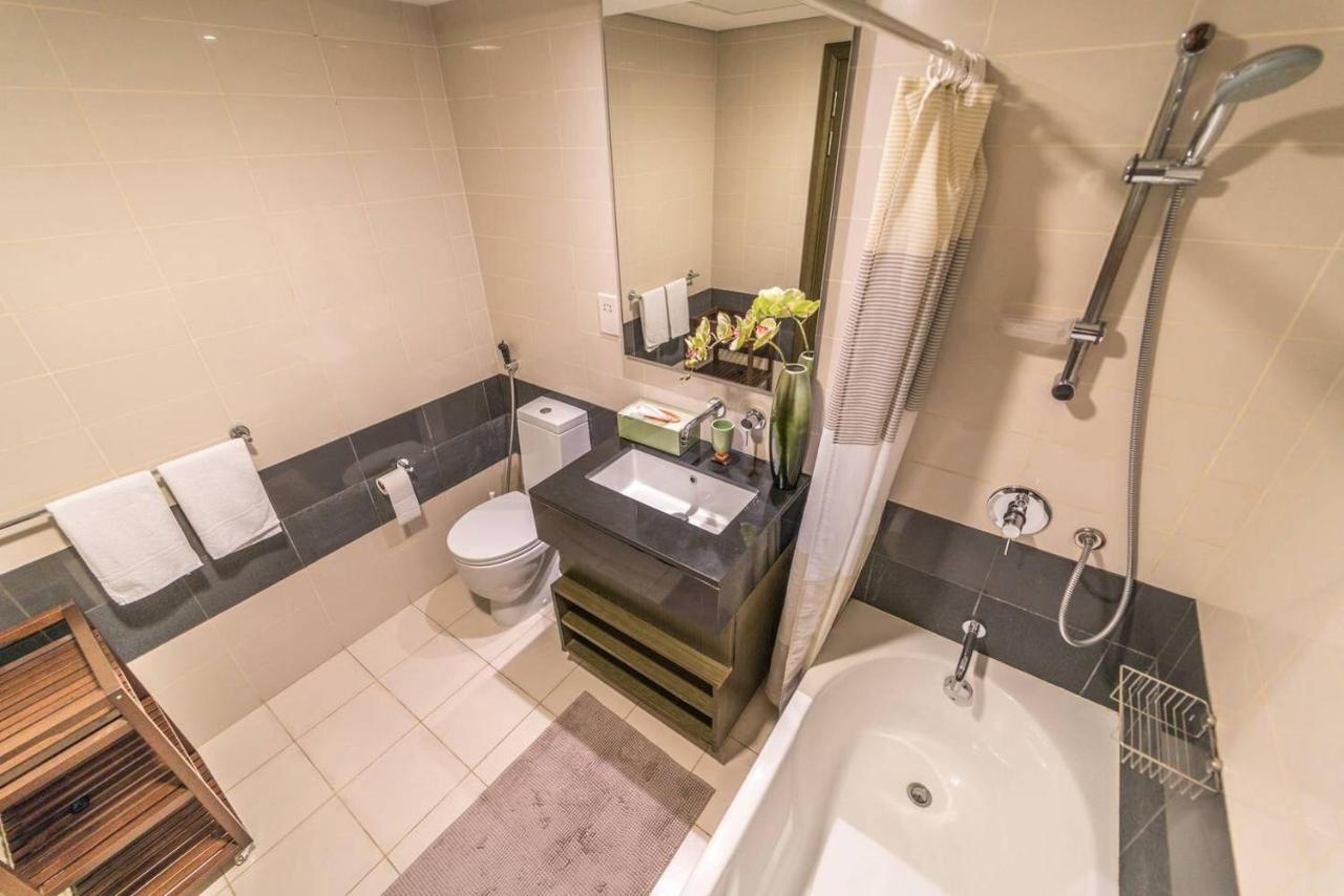 Apartment Divine Burj & Opera Views - 2bdr - Downtown *